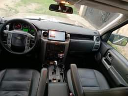 A picture of Super clean 08 Land Rover LR3 sport edition three rows