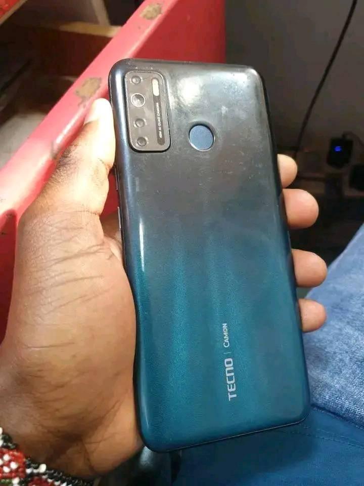 A picture of TECNO Camon 16s on sale 190K negotiable