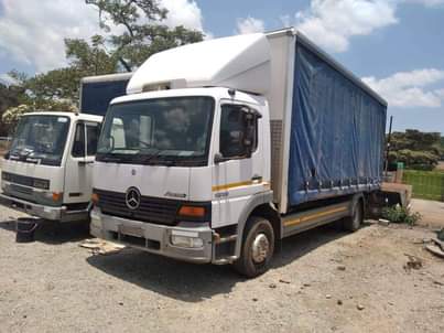 classifieds/cars mercedes