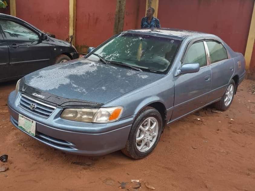 A picture of Crystal light Camry