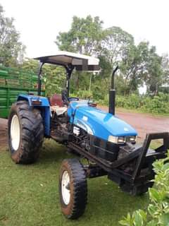 new holland truck
