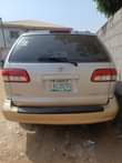 A picture of 2001 model registered Toyota Sienna