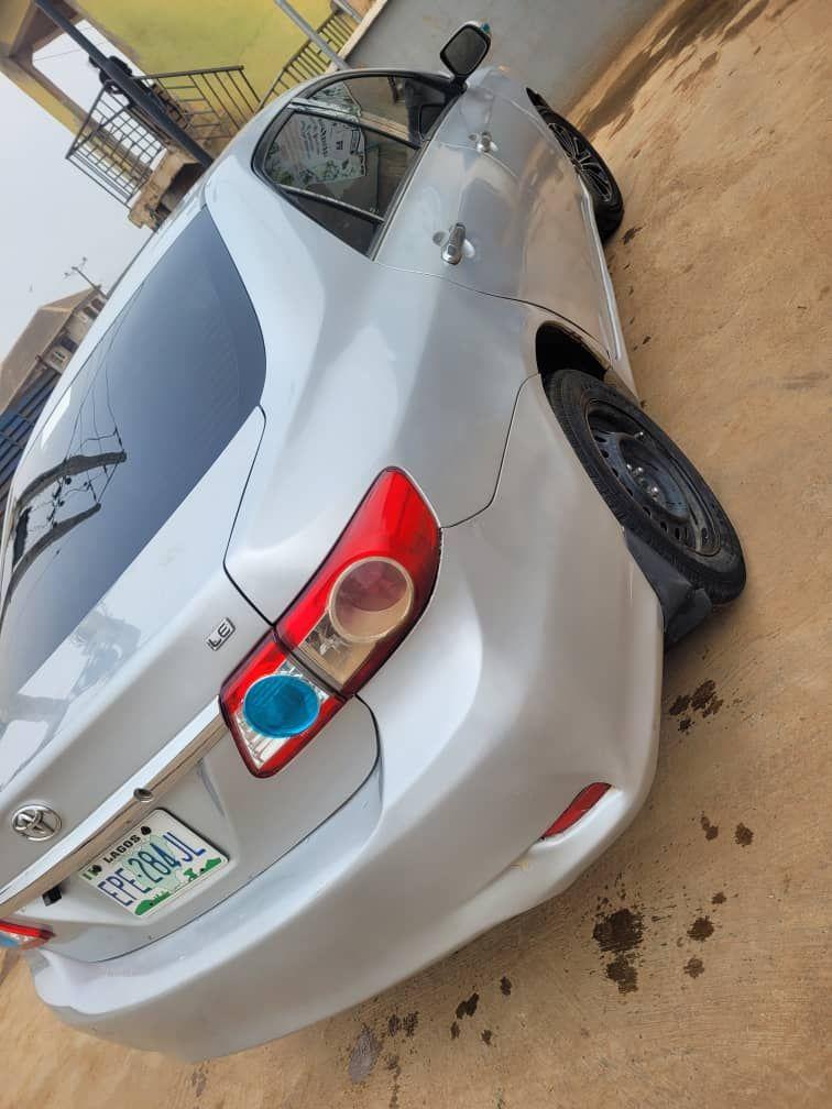 A picture of Toyota corola 012 Just as seen Engine gear ac Location