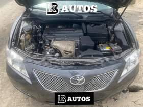 A picture of KB AUTOs Clean Toyota Camry spider aka voltron Year 2008