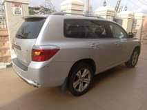 A picture of Direct America used 09 Toyota Highlander full option with reverse