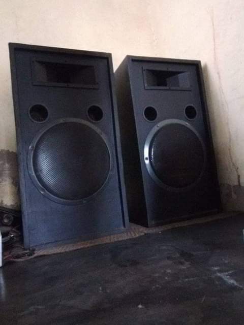 speakers