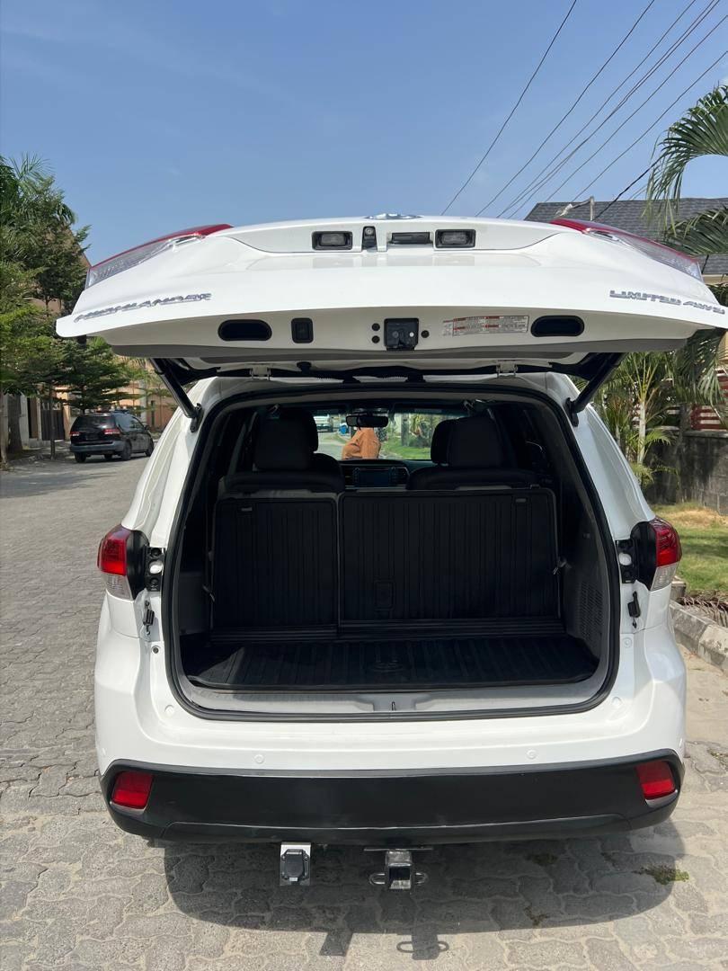 A picture of Toyota Highlander