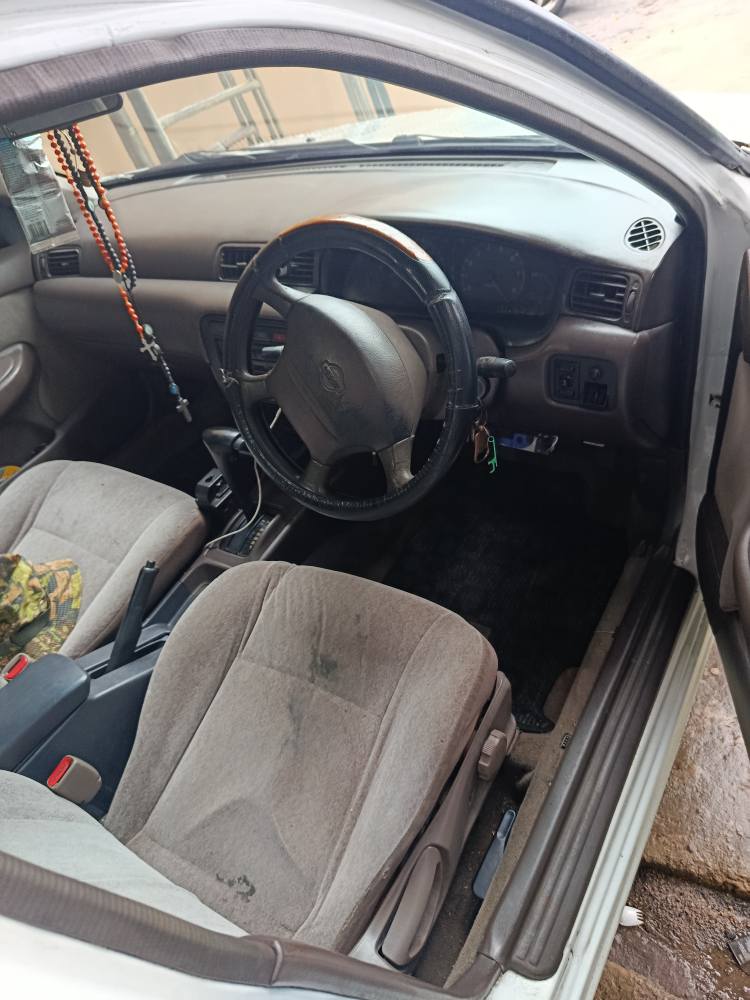 nissan b14