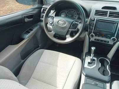 A picture of Distress Tokunbo 2014 Toyota Camry for sale