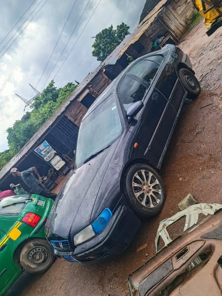 A picture of Honda With Cold Ac Manual drive