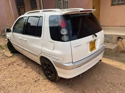 used toyota raum