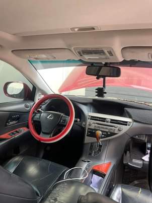 A picture of Fast deal Neatly Registered 011 RX350 full options price 10