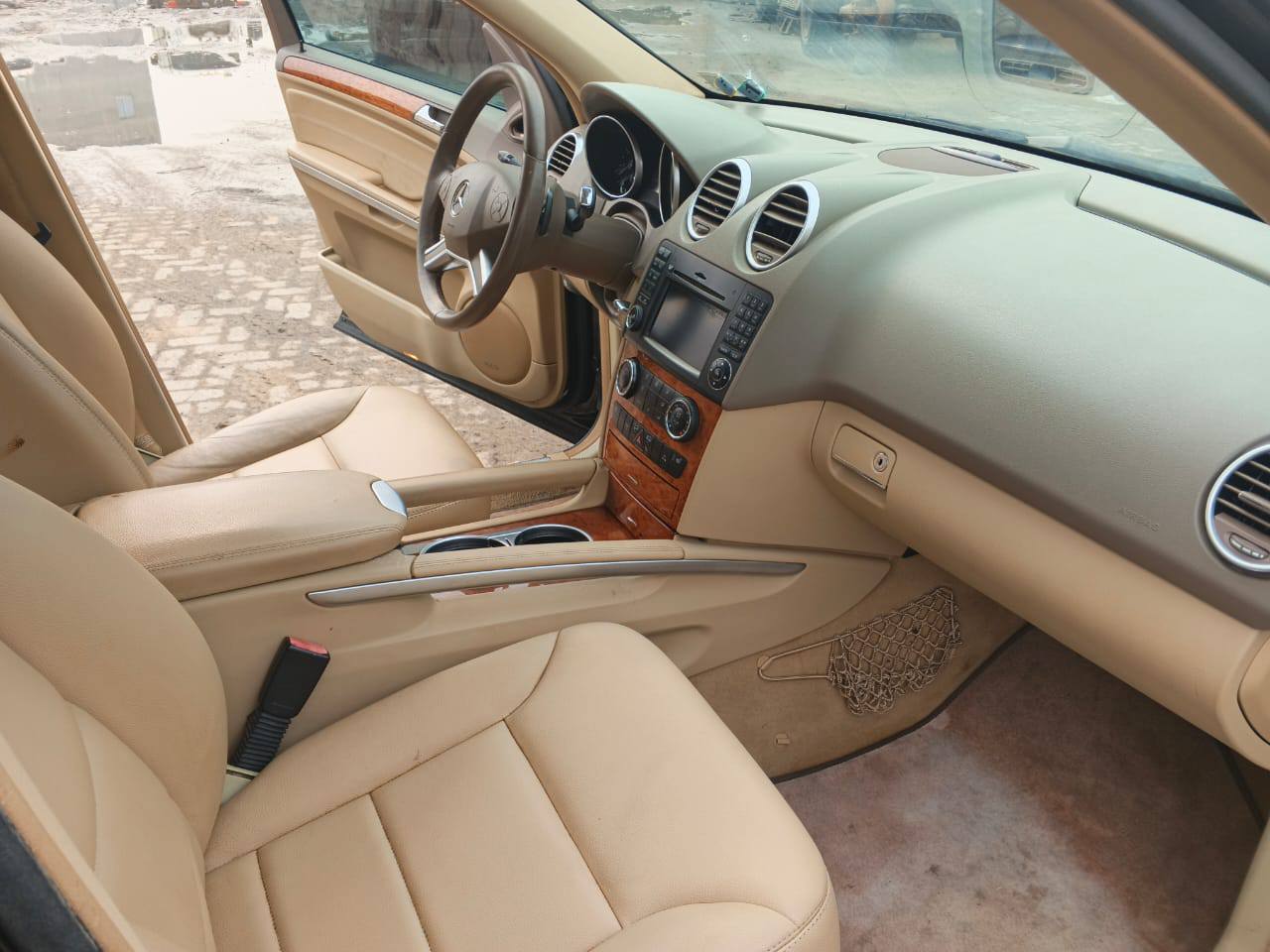 A picture of Toks 2009 Ml350 excellent condition 08025061544