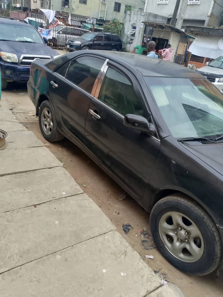 A picture of Destress Destress 2004 Camry big daddy Engine ok Gear ok