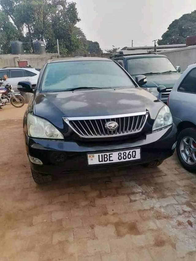 A picture of 2007 Toyota Harrier kawundo 0702057335