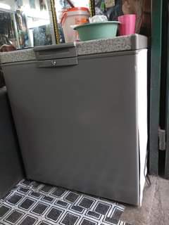 classifieds/fridges