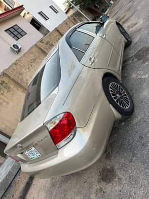 A picture of 2006 Toyota Camry LE