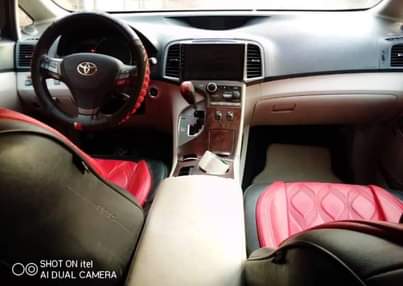 A picture of 2012 Toyota Venza Full Option with Double Panoramic Glass Roof