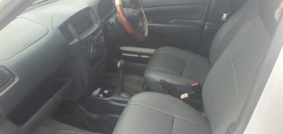 A picture of Toyota Probox model 2008