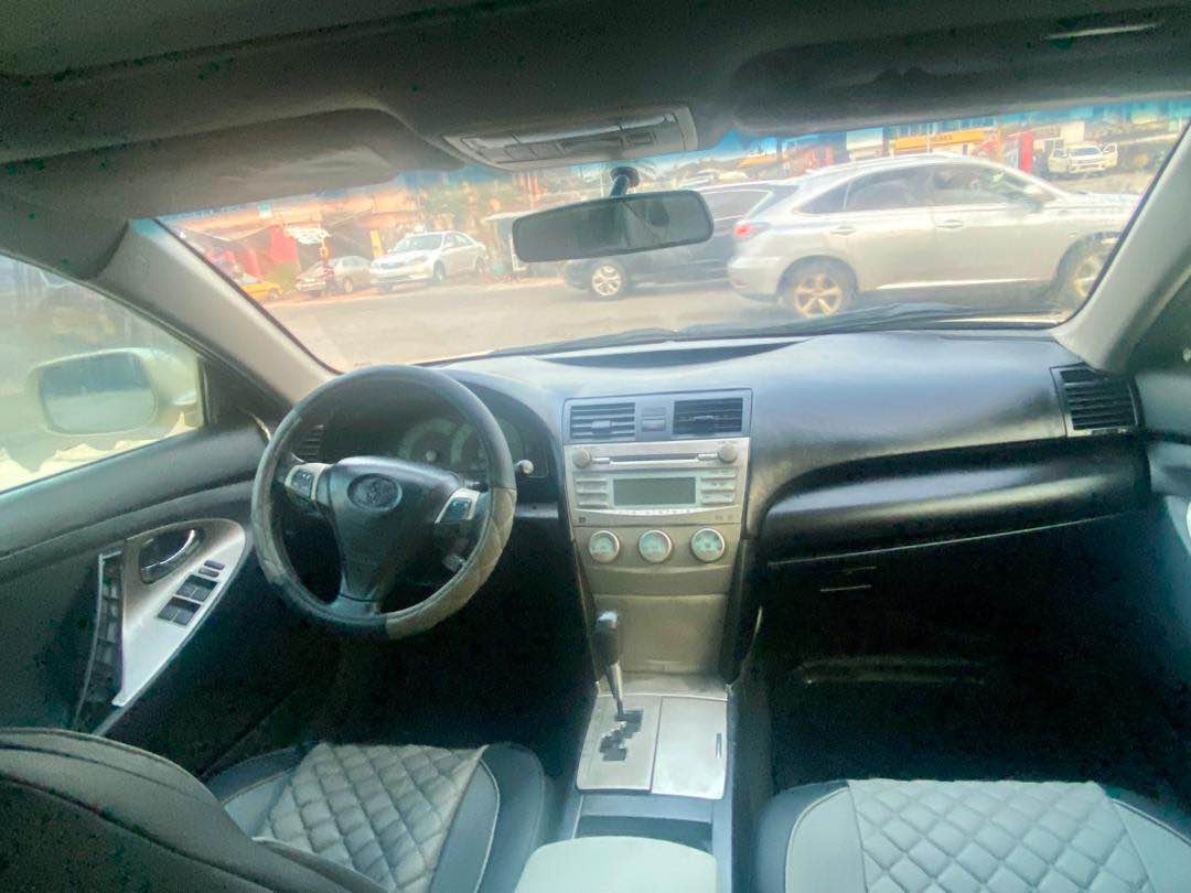 A picture of Camry muscle 08