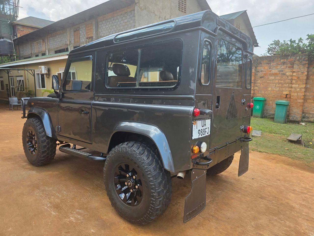 A picture of Landrover defender td90 0700327795