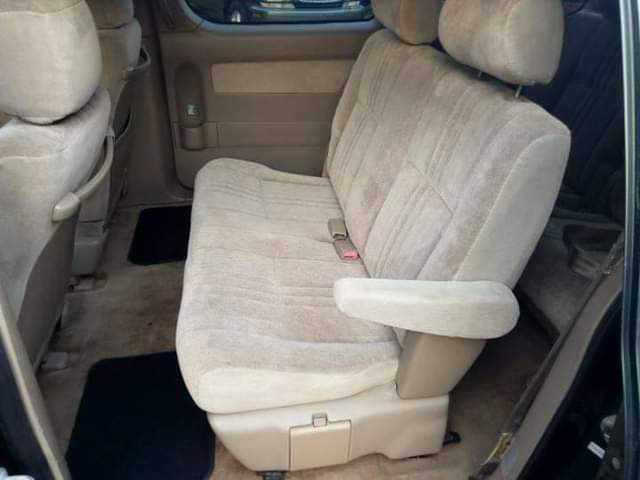 A picture of Toyota sienna
