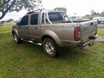 used nissan hardbody