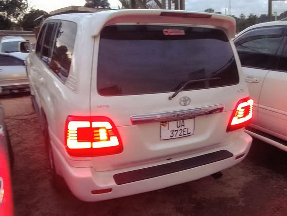 A picture of 2000 Toyota vx