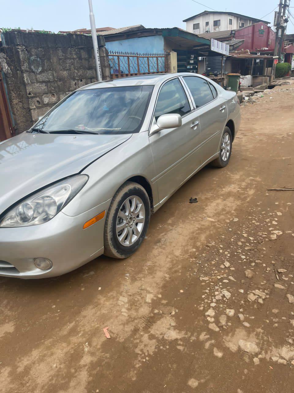 A picture of Car