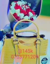 A picture of Gifts and hampers