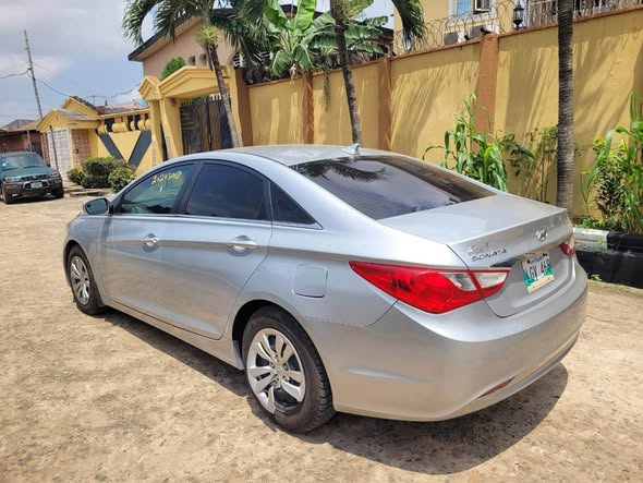 A picture of Foreign used 2013 Toyota sonata