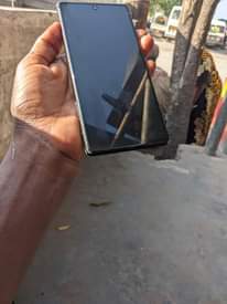 A picture of Google pixel 6 imebadil mfuniko gb128 ram8 net5g 0686820249