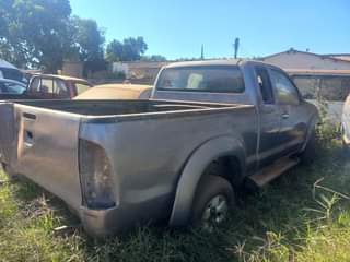 used toyota hilux