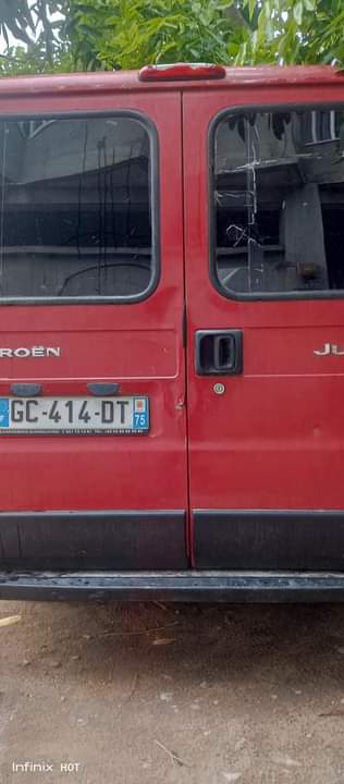 A picture of Citron Jumper van