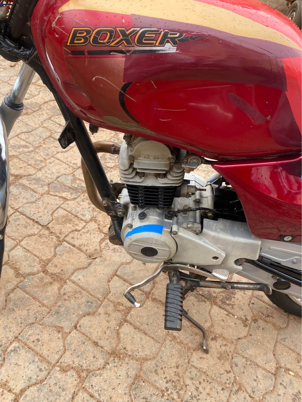 A picture of Distress sell Boxer bajaj for sale Price 450k Location nyanya