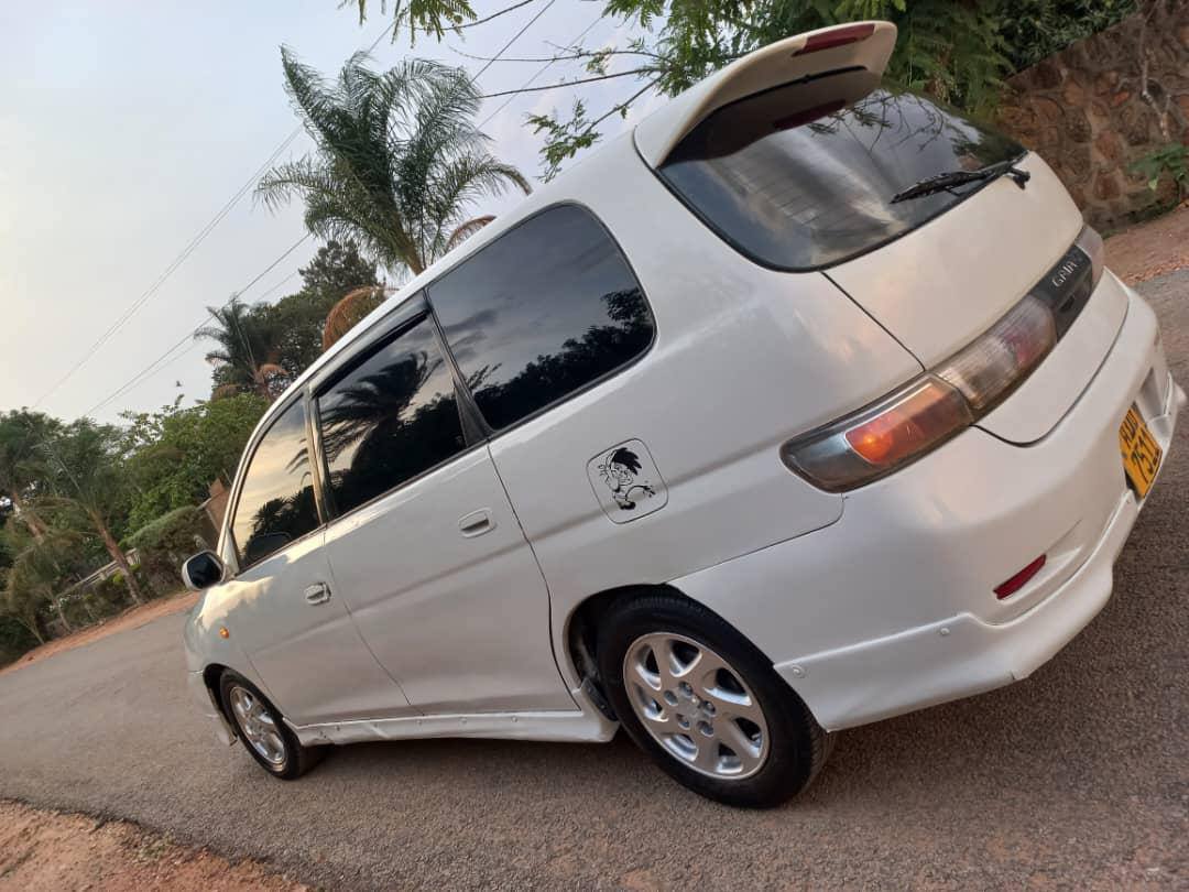 classifieds/cars toyota
