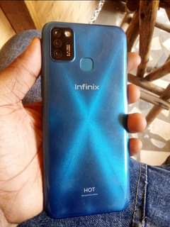 A picture of infinix hot10lite