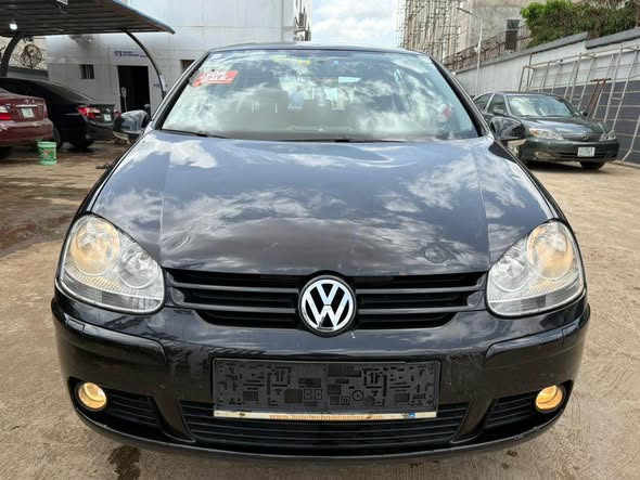 A picture of Quickly grab it now FORIENG used Toks Golf 5 2007