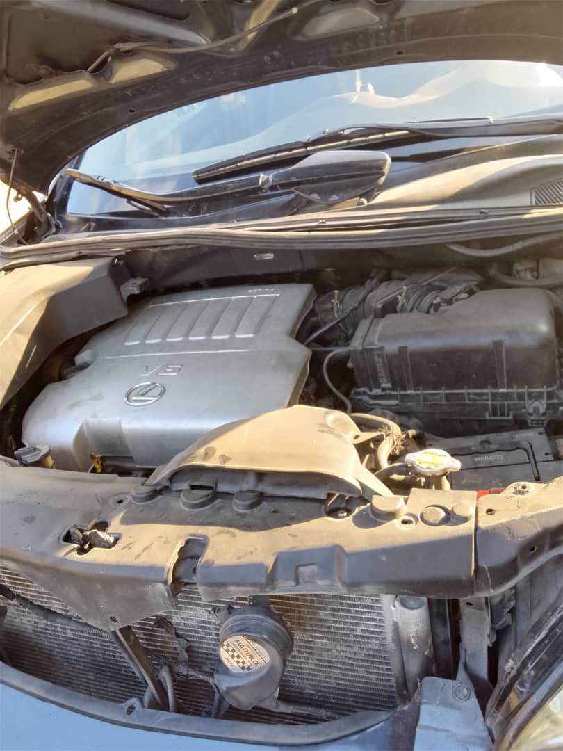 A picture of Lexus Rx350