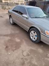 A picture of 2000 Toyota Camry pencil light