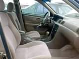 A picture of TOYOTA Camry pencil light 2000 for sell at affordable price