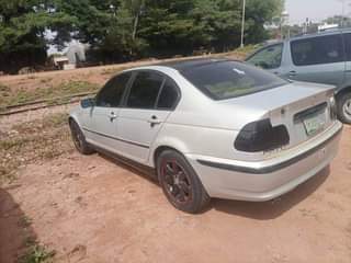 A picture of 2005 BMW E46