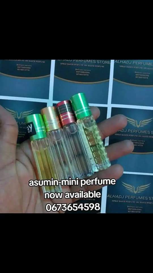 A picture of Oil perfume original unakaa zaidi ya 24hrs