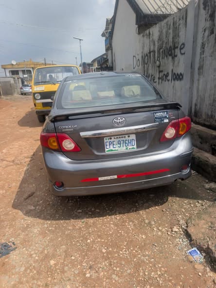 A picture of Toyota Corolla 2010