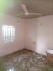 A picture of To let 1 bedroom flat affording a toilet kitchen pvc