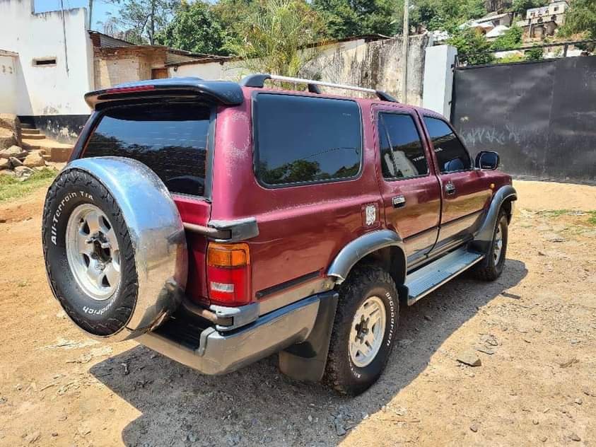 A picture of Safu ya bei Sawa na bure M 13 tu Mwanza