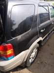 A picture of Ford Escape 2004 first body