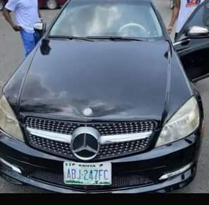 A picture of Dealer Market Deal Mercedes Benz C300 010 Model Engine 90