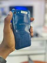 A picture of Oppo A83 8gb ram 128gb rom