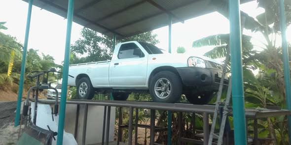 nissan frontier